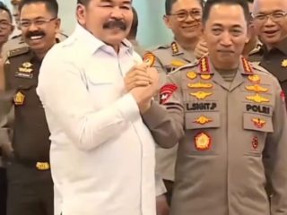 Moment Pertemuan Jaksa Agung, Kapolri: Jaksa-Polisi Tak Ada Masalah
