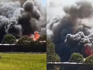 Insiden Kebakaran Besar di Pabrik Triplek Kuningan, Tampak Asap Hitam Membumbung Tinggi