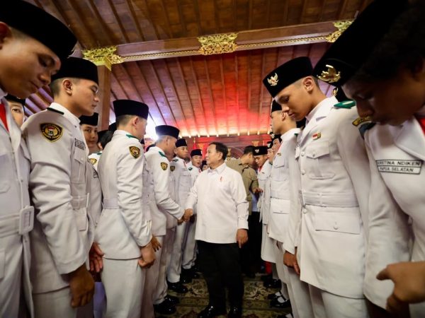 Prabowo Apresiasi Dedikasi Para Petugas HUT Kemerdekaan: Terus Bawa Semangat Merah Putih