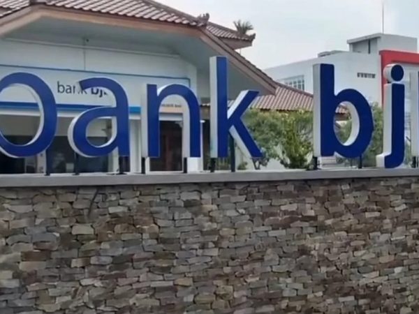 Di Balik Turunnya Rating Bank BJB: NPL Naik, Pencadangan Melemah